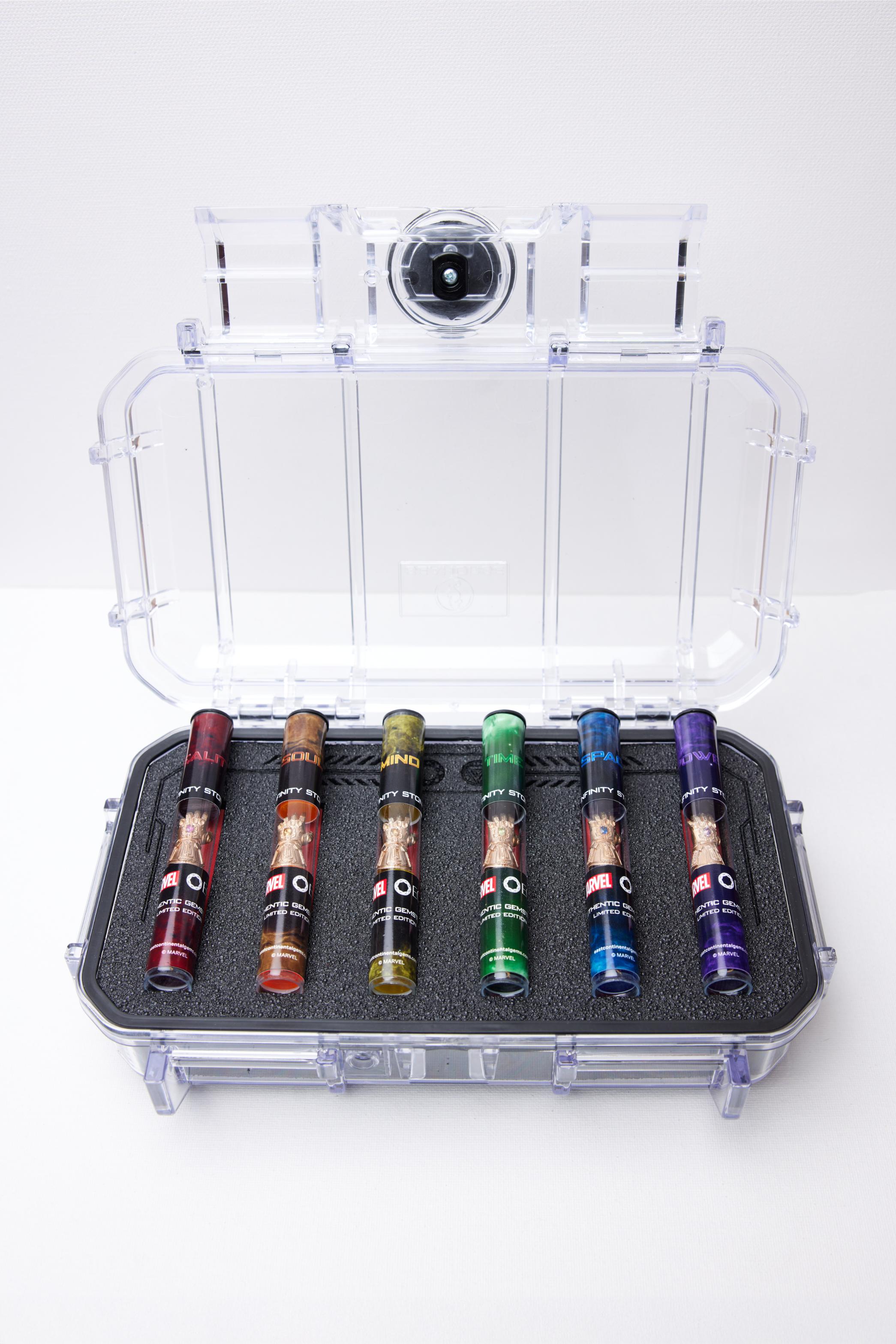 Micro Infinity Gem Set with Display Case