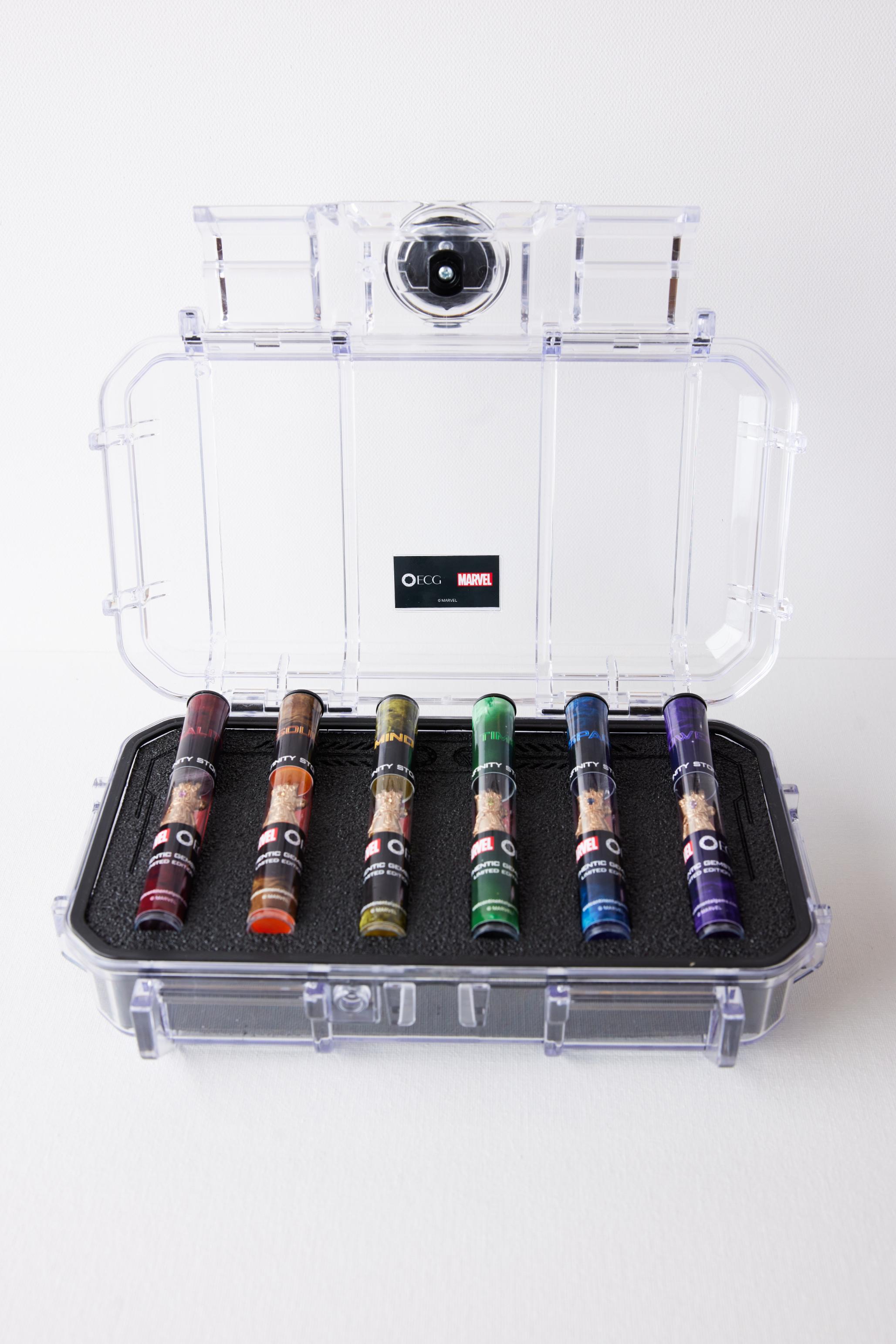 Micro Infinity Gem Set with Display Case